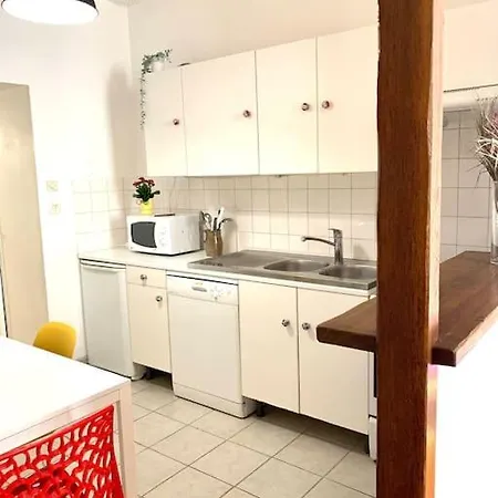 Tours : Appartement Au Coeur Du Vieux Tours Buitenkant foto